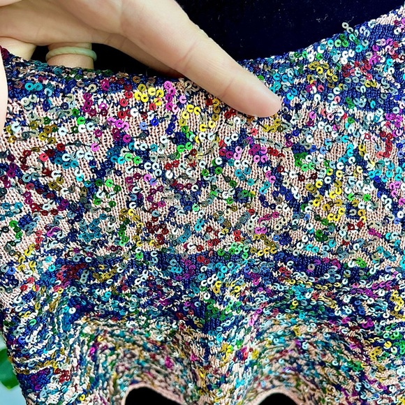 NWT Free People TWILIGHT ROSE COMBO Sequin Scalloped Cropped Top - Picture 10 of 12